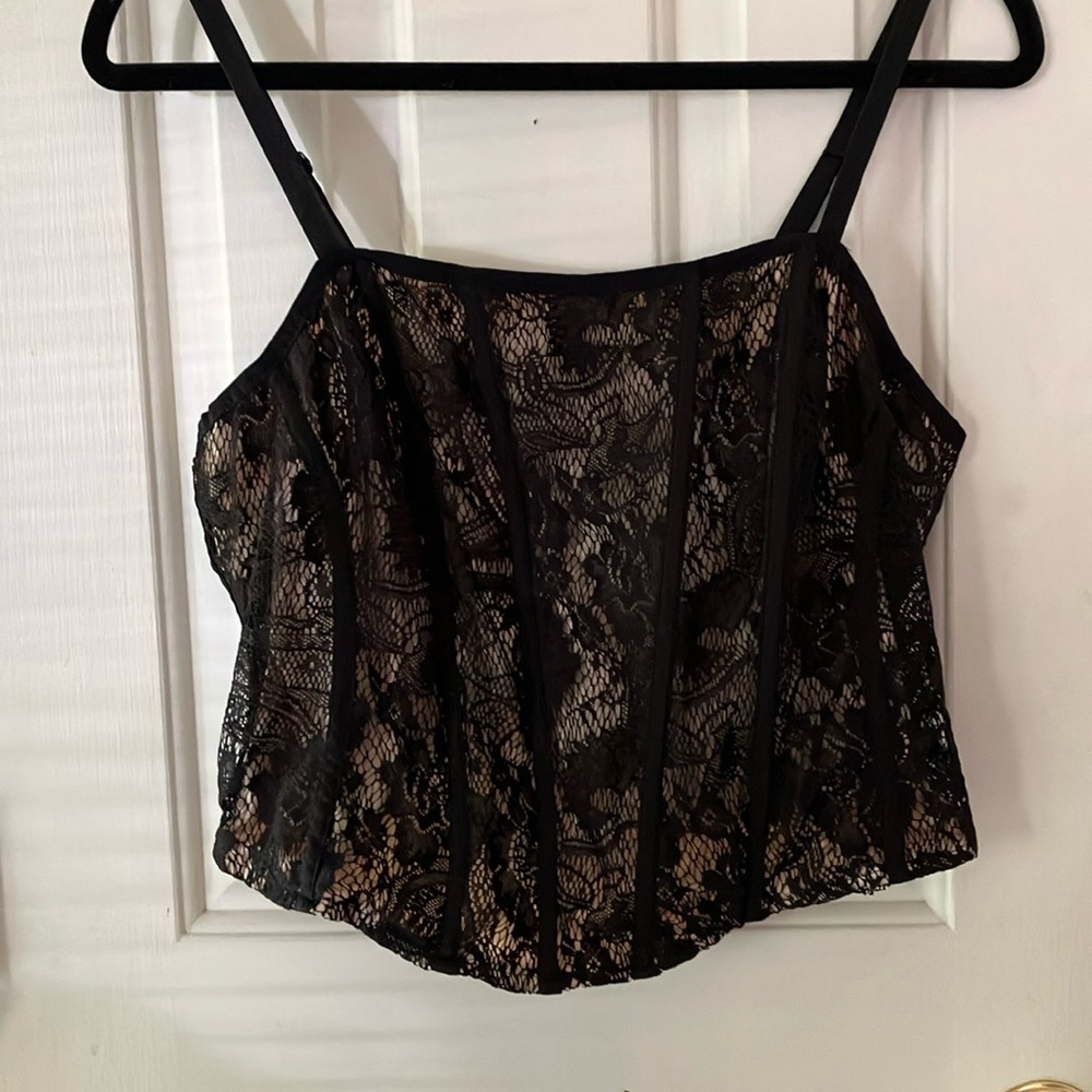 Torrid Size 00. (12) Black Lace Lined Corset Top Back Smock